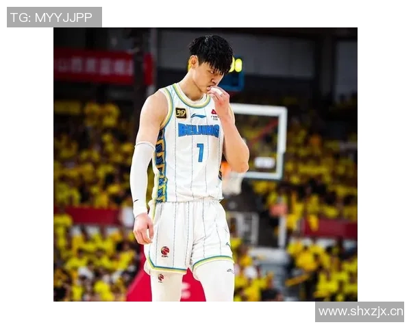 成都篮球队的崛起与发展探秘聚焦球队力量与未来潜力 成都篮球队的崛起与发展探秘聚焦球队力量与未来潜力