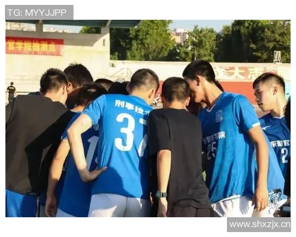 南京羽毛球队与武汉羽毛球队赛后复盘力量对比分析与战术总结